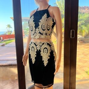 Fancy crop top and skirt set